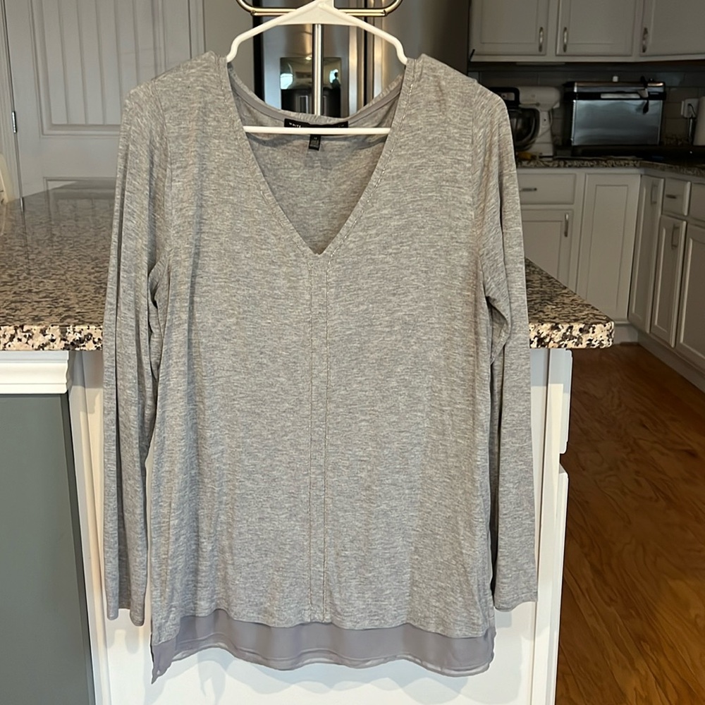 White House black market WHBM top tunic trim, gray details, medium